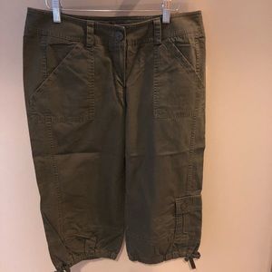 Caslon/Nordstrom olive green Cargo Capris